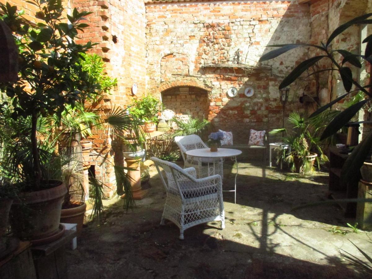 Gartenzimmer Im Schloss Neuhausen Neuhausen  Ngoại thất bức ảnh